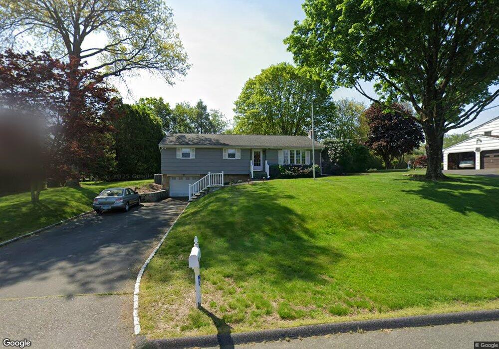 20 Zephyr Rd, Trumbull, CT 06611 - photo 1