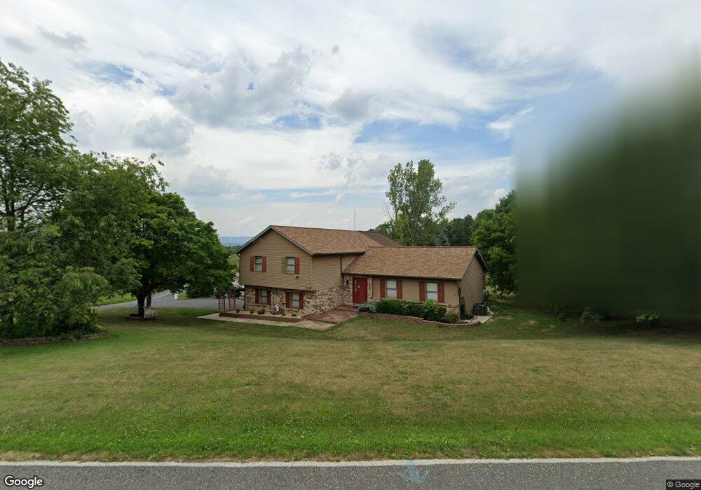 1525 Clearview Rd, Coplay, PA 18037 - photo 1