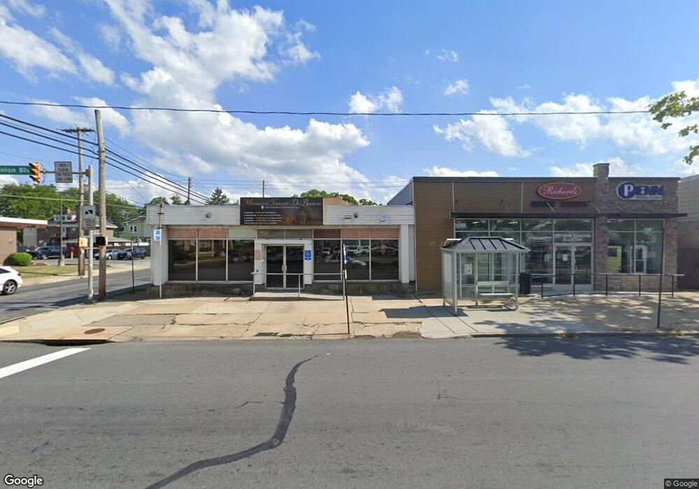 1522 Union Blvd, Allentown, PA 18109 - photo 1