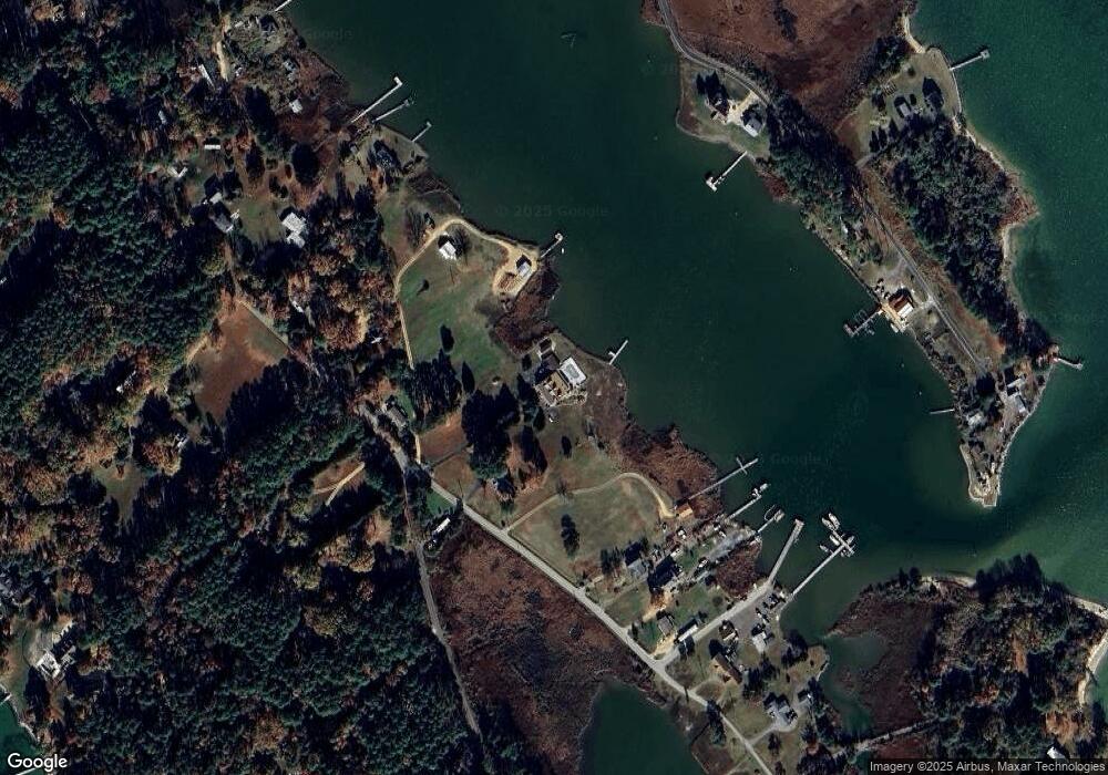 16084 Thomas Rd, Piney Point, MD 20674 - photo 1