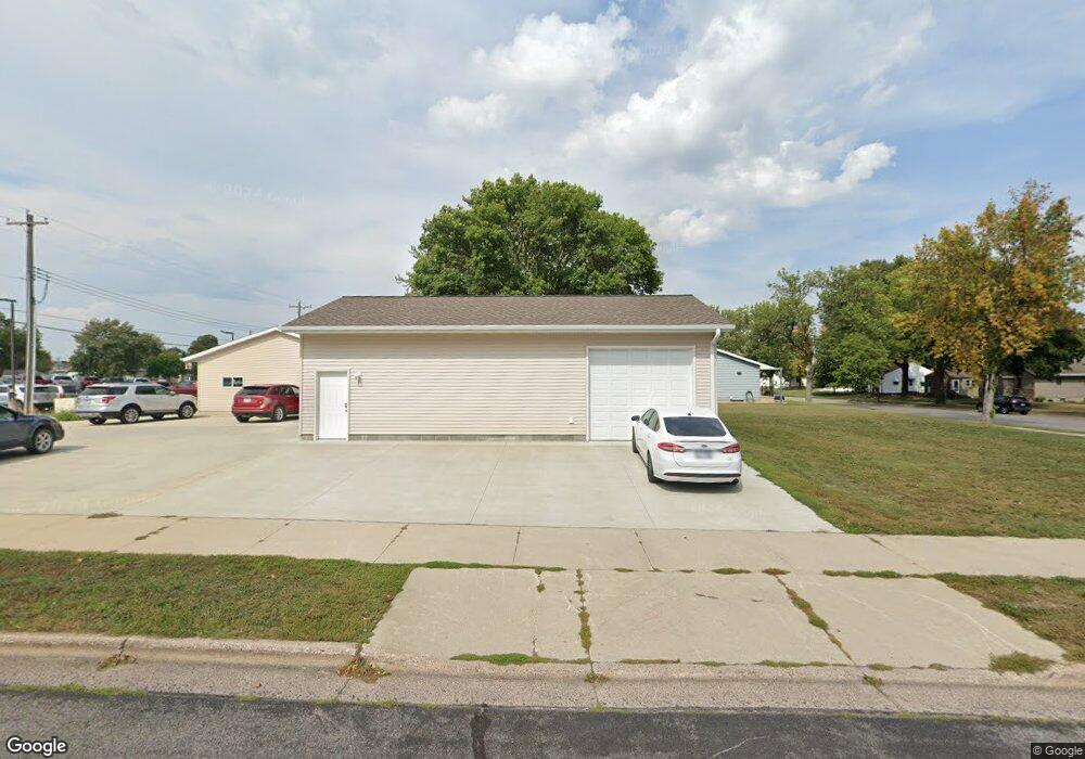 1301 N Minnesota St, New Ulm, MN 56073 - photo 1