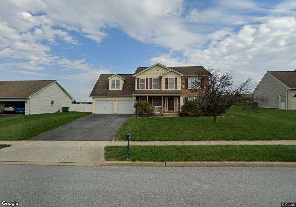 381 Fencepost Ln, Palmyra, PA 17078 - photo 1