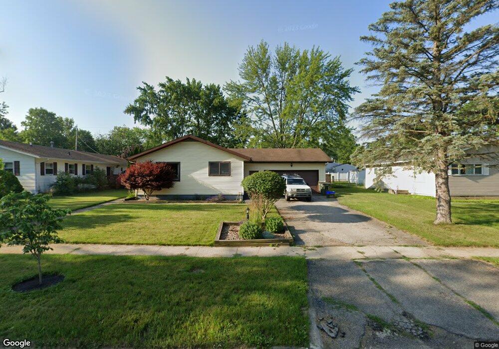 110 Walnut St, Three Oaks, MI 49128 - photo 1