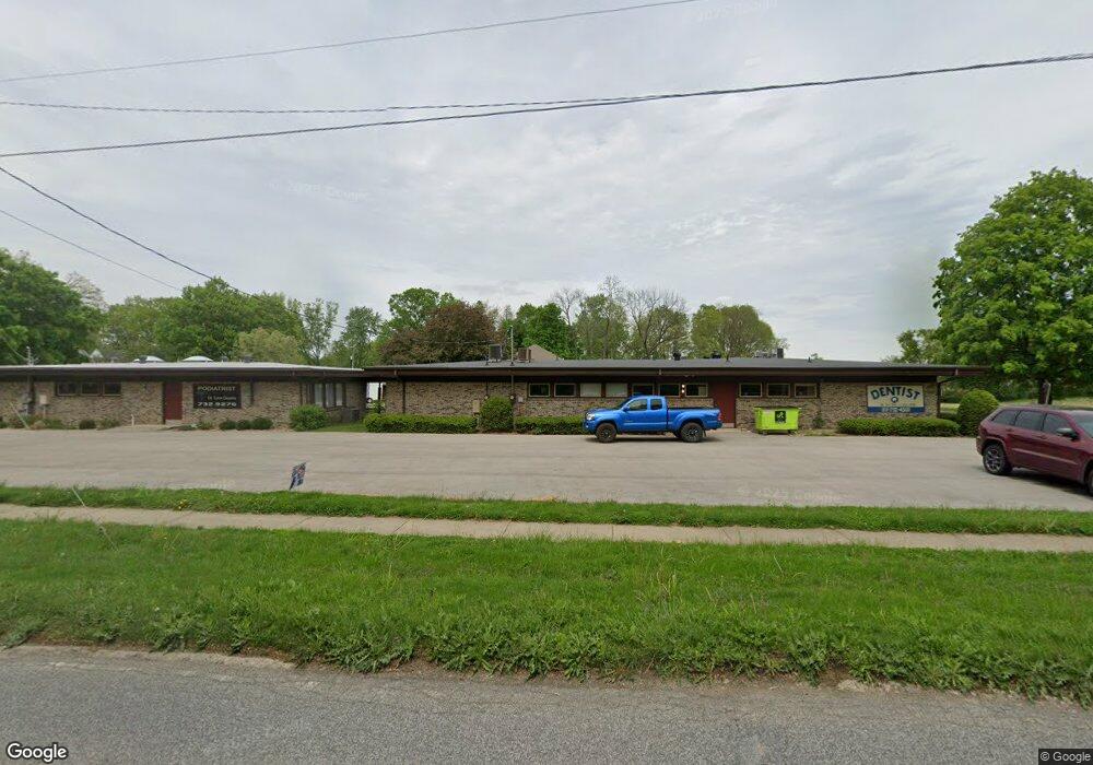 604 N Union St, Lincoln, IL 62656 - photo 1