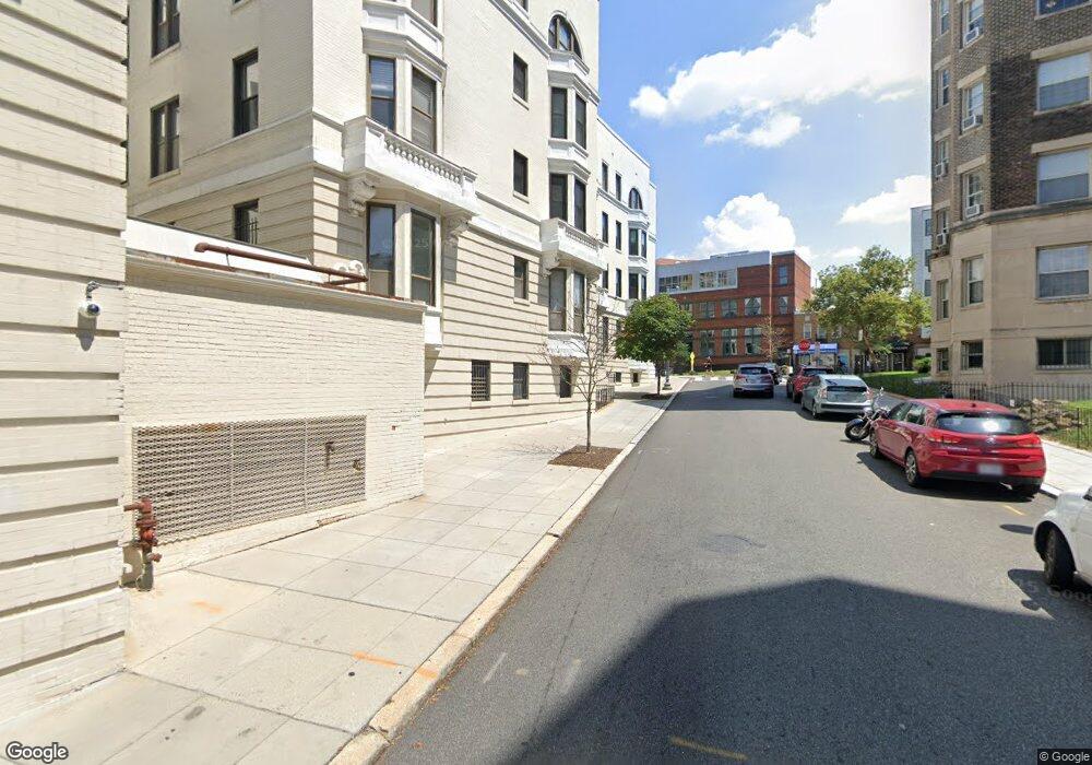 1669 Columbia Rd NW, Washington, DC 20009 - photo 1