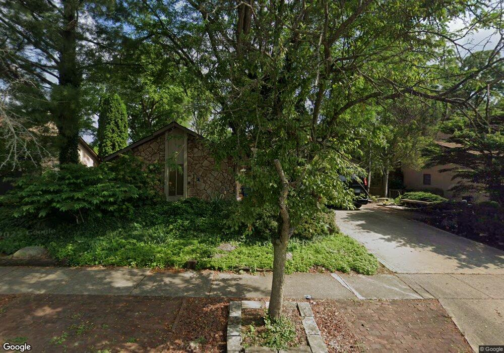 1126 Rockport Ln, Columbus, OH 43235 - photo 1