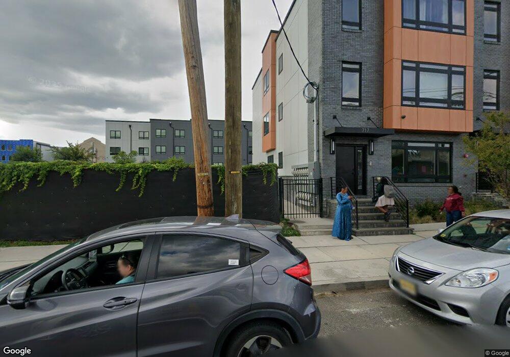 717 S 16th St, Newark, NJ 07103 - photo 1