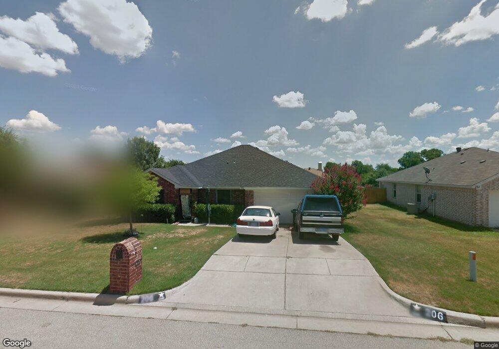 206 Whispering Dell Ln, Weatherford, TX 76085 - photo 1