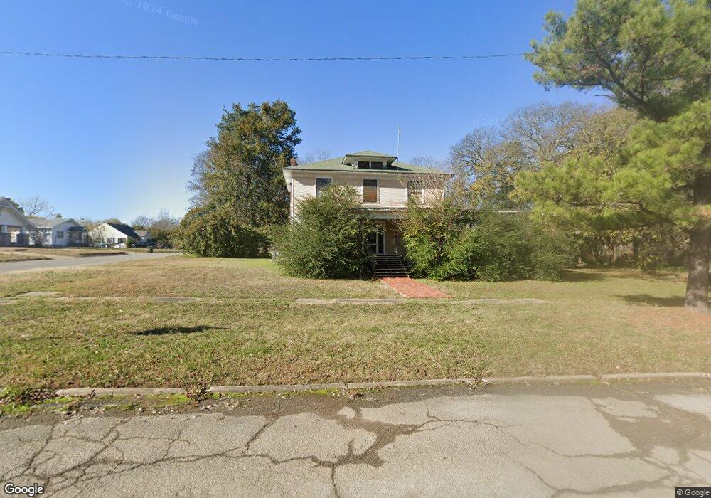 401 S 4th St, Henryetta, OK 74437 - photo 1