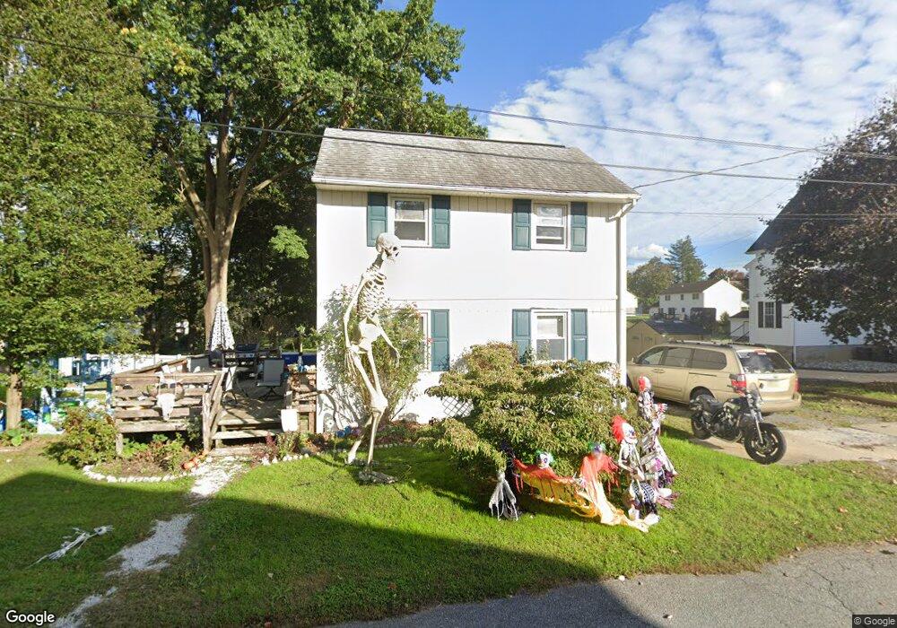 101 N Jacob St, Mount Joy, PA 17552 - photo 1