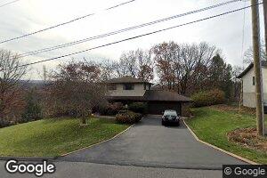 18 Dogwood Dr, Wilkes Barre, PA 18702