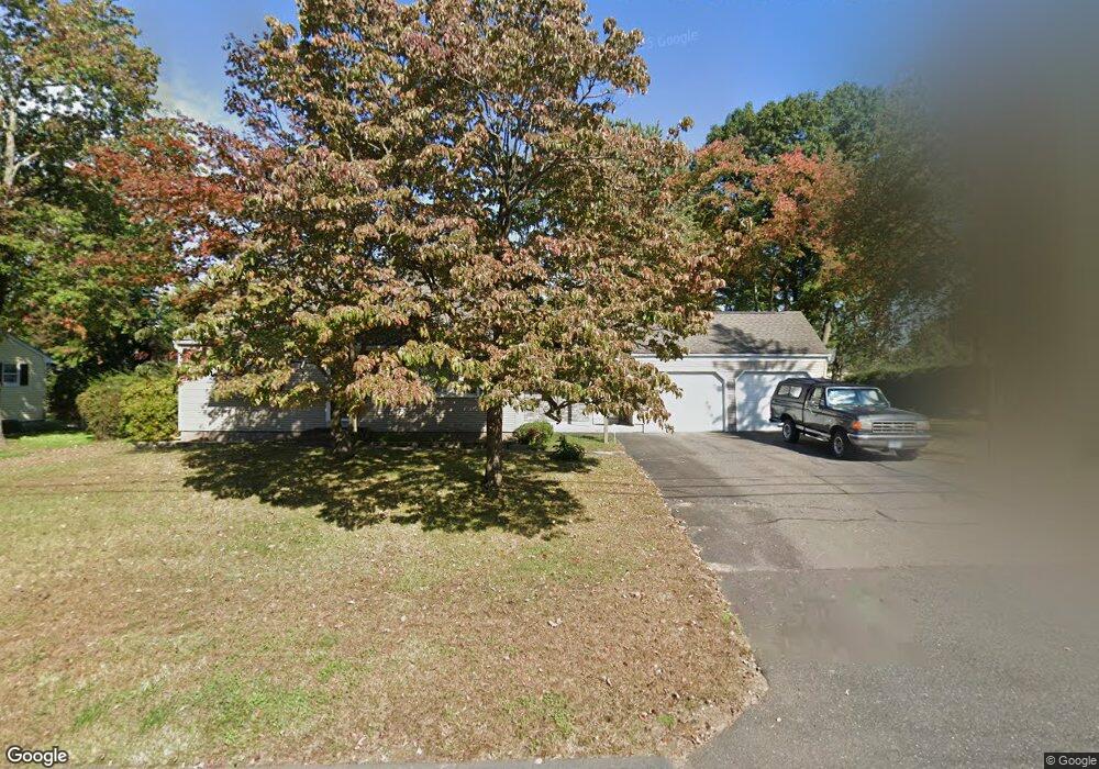 8 Pierce St, Enfield, CT 06082 - photo 1