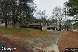 402 Sharon Dr, Stevenson, AL 35772