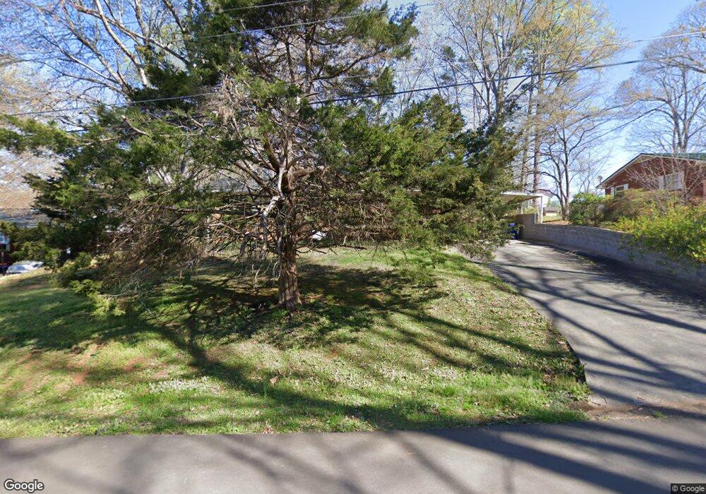 430 W 9th St, Siler City, NC 27344 - photo 1