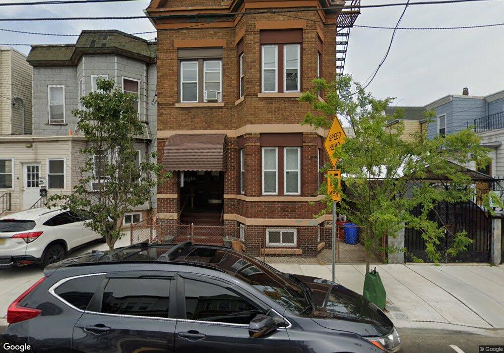 308 26th St, Union City, NJ 07087 - photo 1