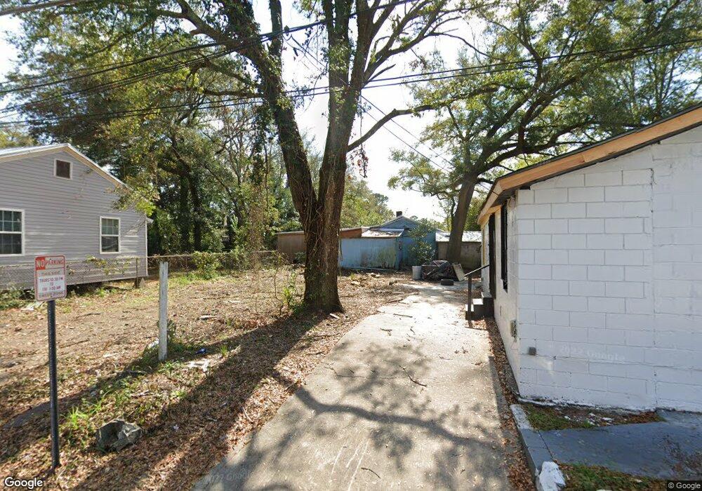 615 W 48th St, Savannah, GA 31405 - photo 1