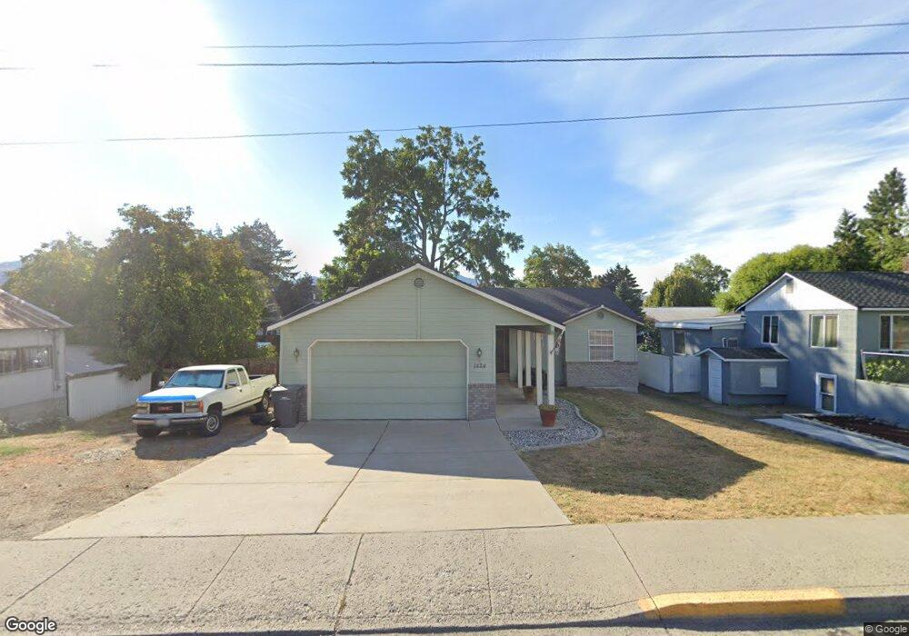 1424 N Baker Ave, East Wenatchee, WA 98802 - photo 1