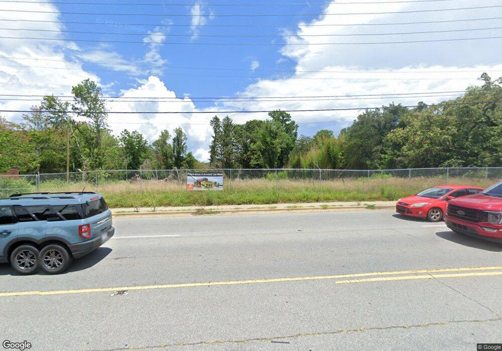 1086 Hendersonville Rd, Asheville, NC 28803 - photo 1