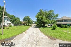 8 N 4th St, Stroud, OK 74079