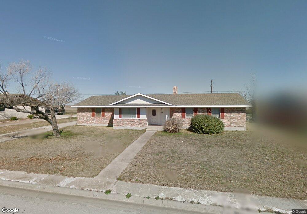 1812 College St, Gainesville, TX 76240 - photo 1