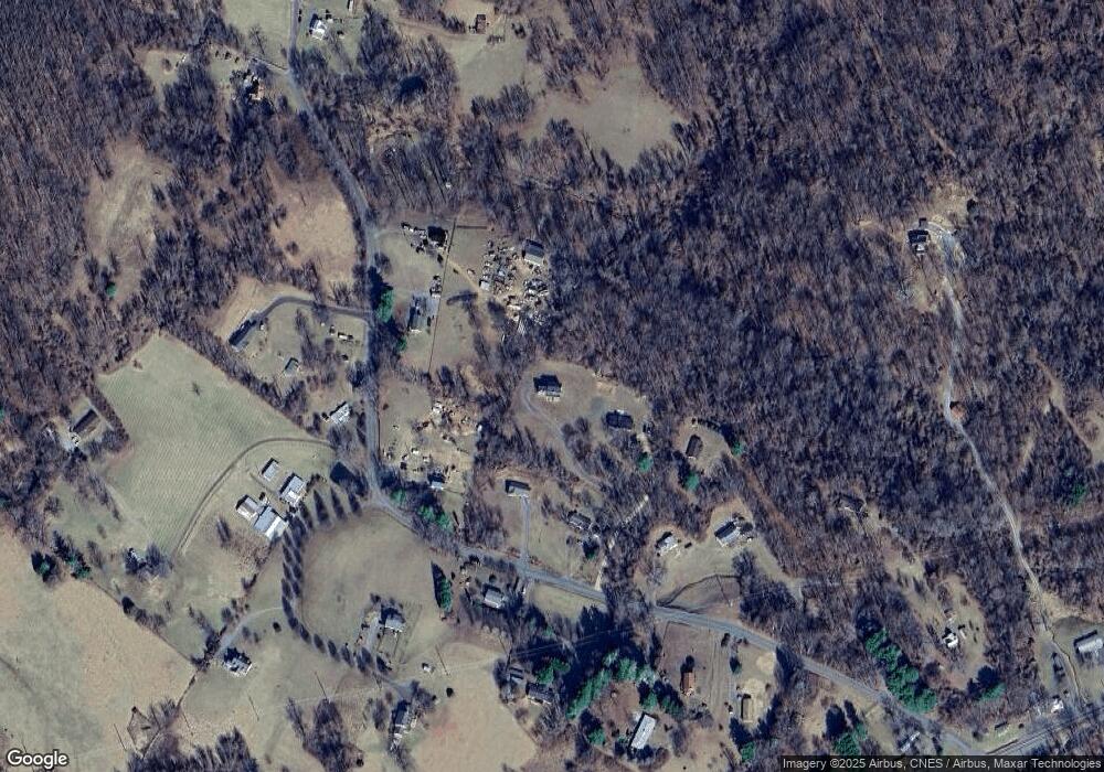 9 Sportsmens Ln, Sperryville, VA 22740 - photo 1