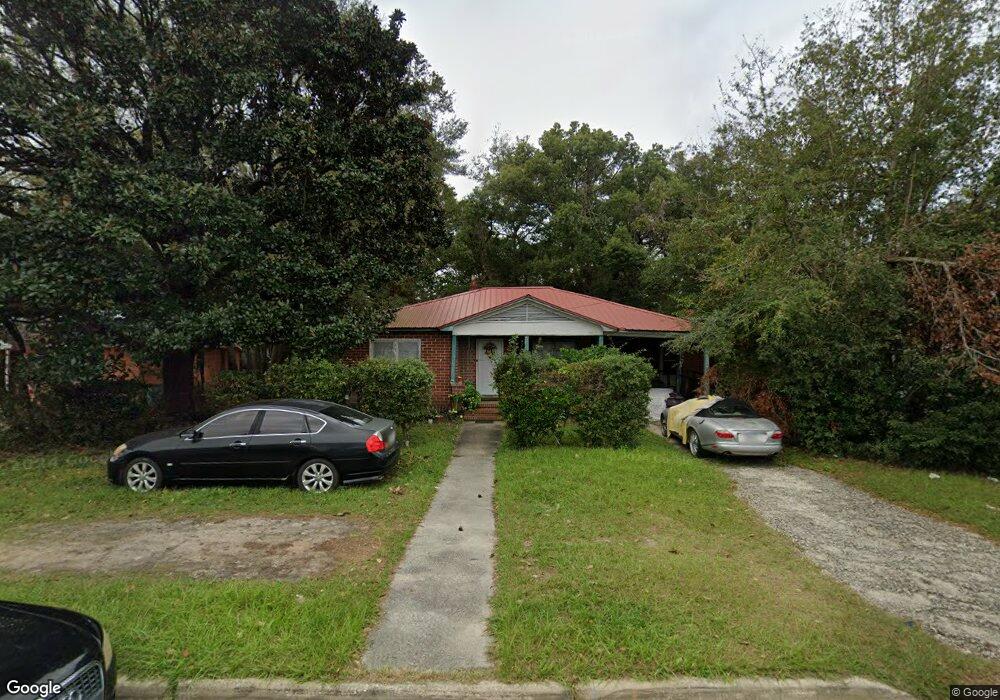2619 Johnston St, Brunswick, GA 31520 - photo 1