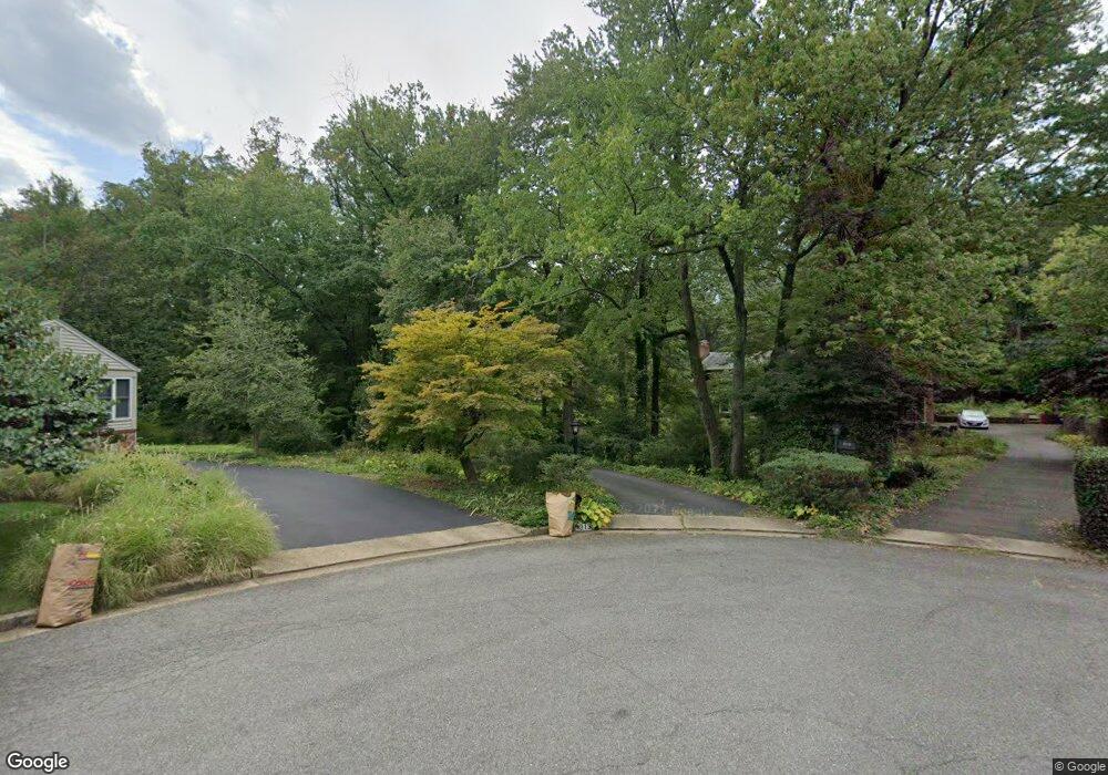 313 W Columbia St, Falls Church, VA 22046 - photo 1