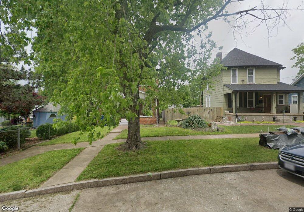 6135 Adeline St, Saint Louis, MO 63139 - photo 1