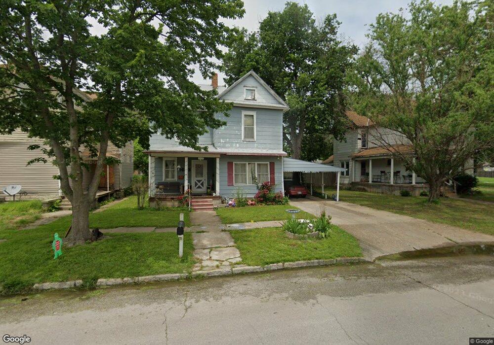 1623 Clark Ave, Parsons, KS 67357 - photo 1