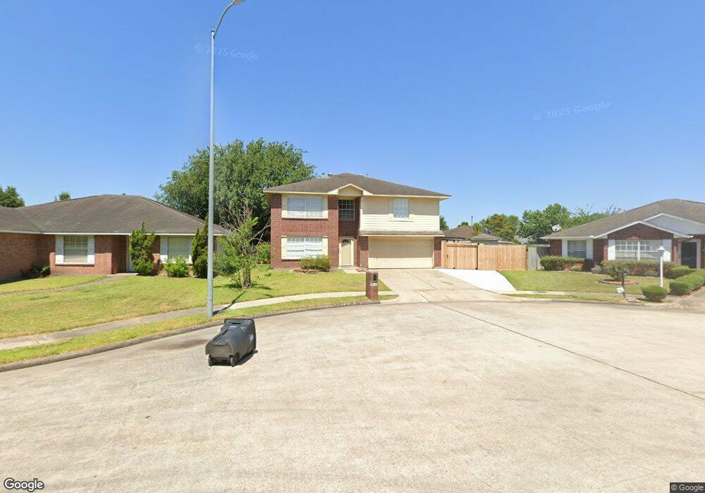 10910 Malden Dr, Houston, TX 77075 - photo 1