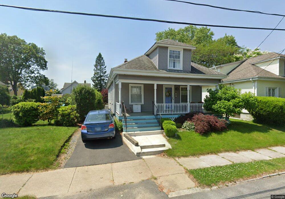 70 Hawthorne Ave, Cranston, RI 02910 - photo 1