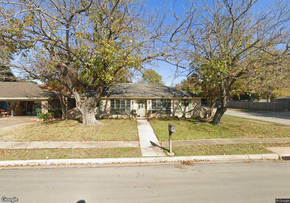 1637 Winchester Way, Bedford, TX 76022 - photo 1