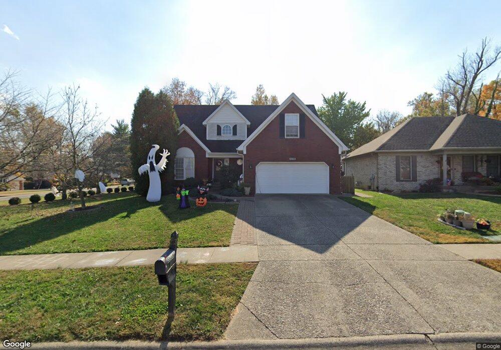 5518 Fairwood Oaks Place, Louisville, KY 40291 - photo 1