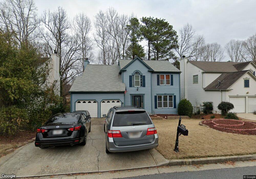 10955 Glenbarr Dr, Duluth, GA 30097 - photo 1