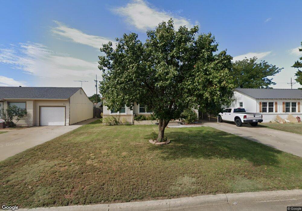 209 Cherry Ave, Dumas, TX 79029 - photo 1