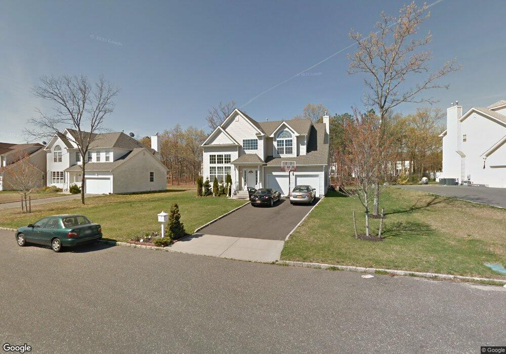 37 Bloomington St, Medford, NY 11763 - photo 1