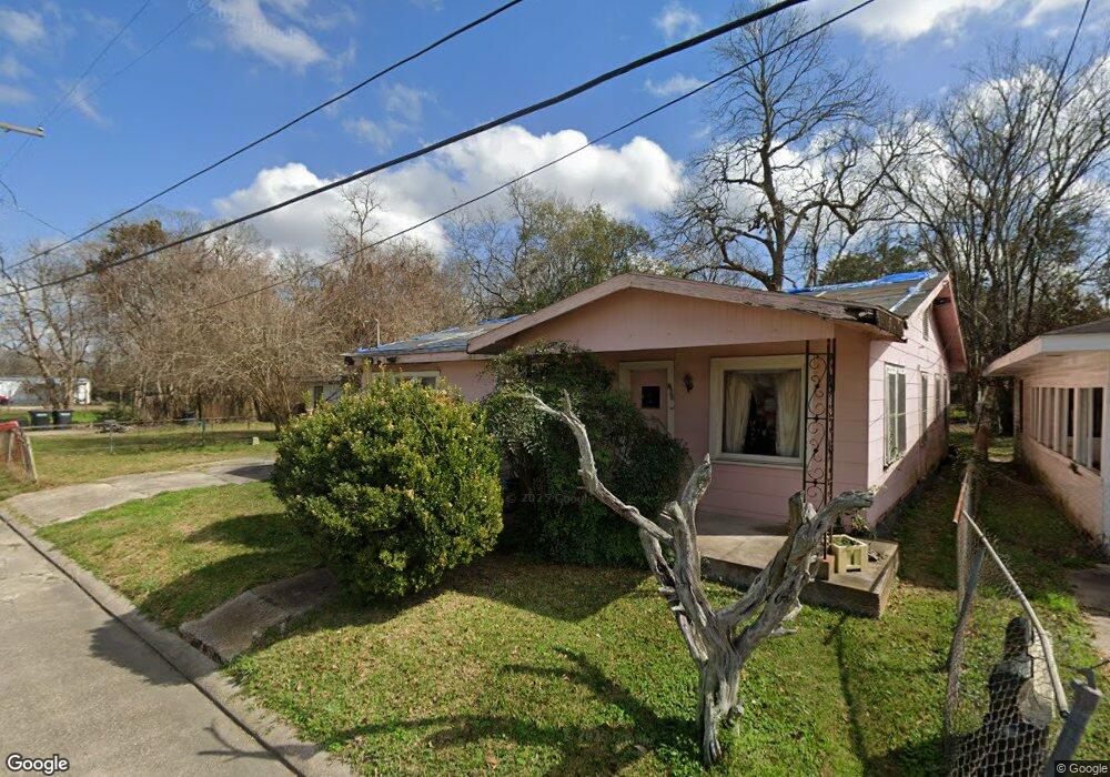 218 Johnson Aly, New Iberia, LA 70563 - photo 1