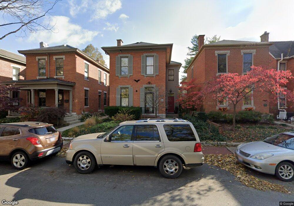 1062 Jaeger St, Columbus, OH 43206 - photo 1