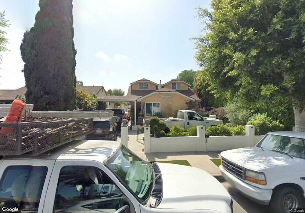 1231 S Truro Ave, Inglewood, CA 90301 - photo 1