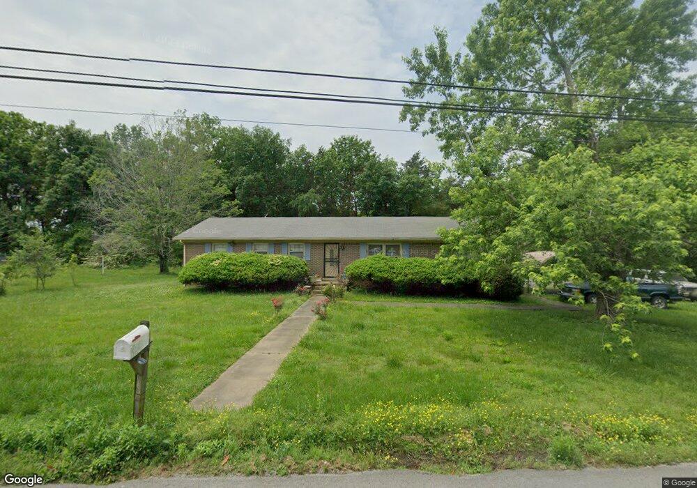 312 Neely Ave, Shelbyville, TN 37160 - photo 1