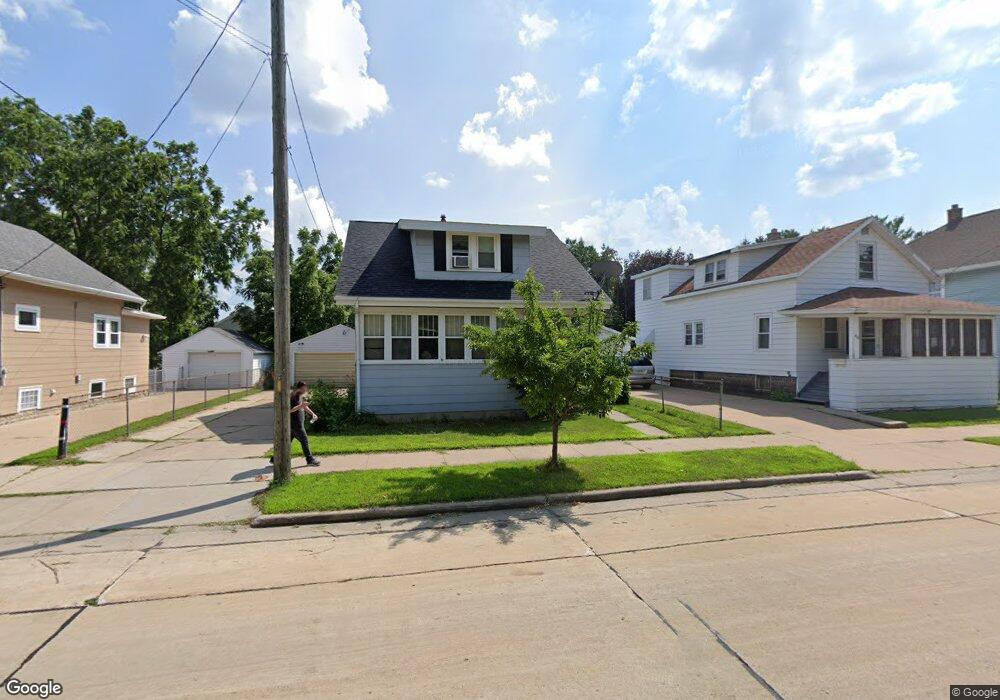 435 W 6th Ave, Oshkosh, WI 54902 - photo 1