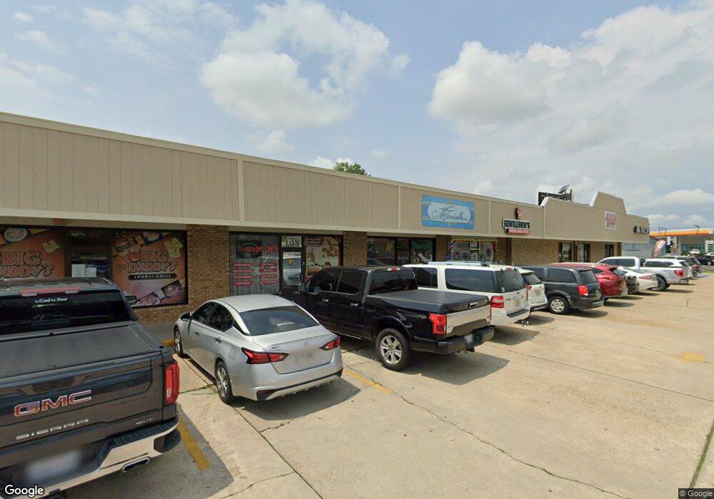 1737 W Sale Rd, Lake Charles, LA 70605 - photo 1