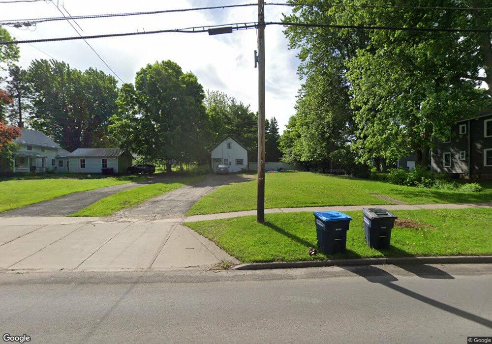 29 Lawrence Ave unit 29 1/2, Potsdam, NY 13676 - photo 1