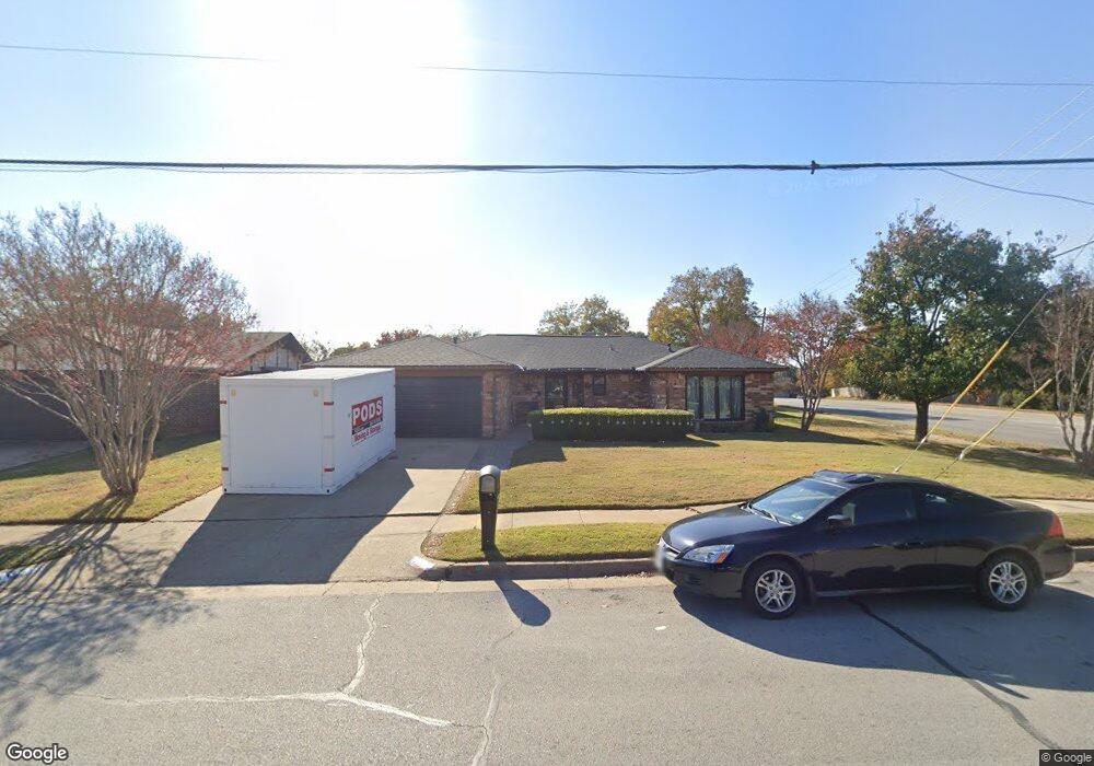 1620 Schumac Ln, Bedford, TX 76022 - photo 1