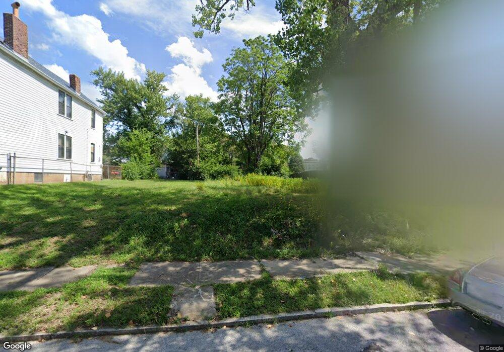 4437 Bessie Ave, Saint Louis, MO 63115 - photo 1