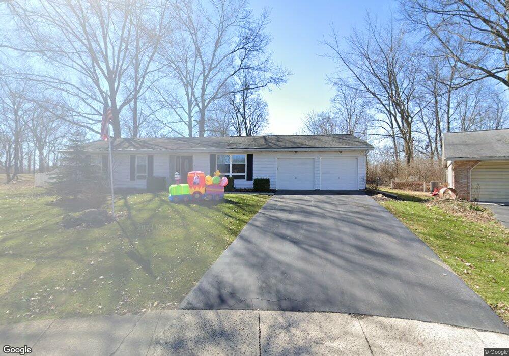 975 Catalpa Ct, Marysville, OH 43040 - photo 1