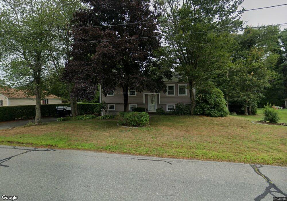 437 Gulf Rd W, South Dartmouth, MA 02748 - photo 1