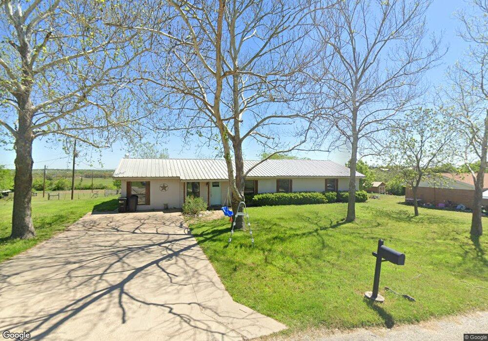 266 Lois Ln, Weatherford, TX 76088 - photo 1