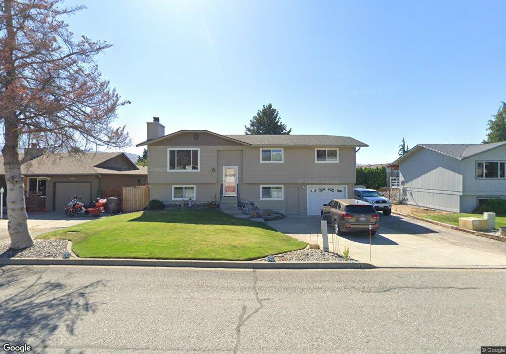 1146 Cherry Cir, East Wenatchee, WA 98802 - photo 1