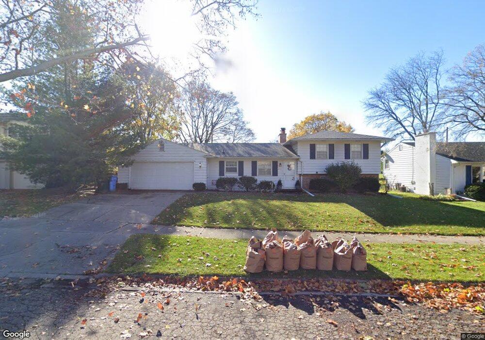 2511 Belaire Dr, Lansing, MI 48911 - photo 1